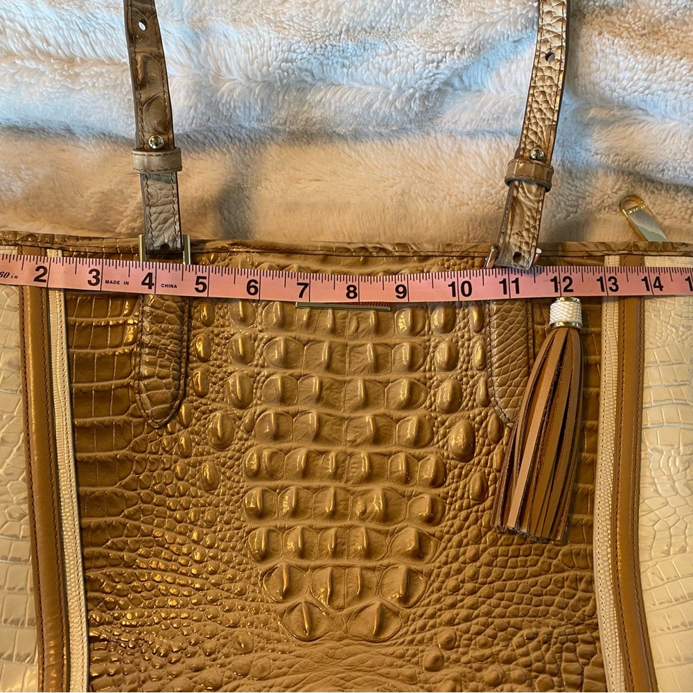 Brahmin Beige Croc-Embossed Handbag - Picture 5 of 8